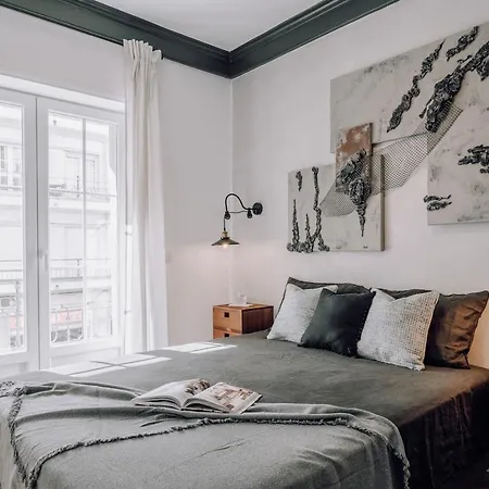 Appartamento Zou - 3 Bedrooms, Office And Terrace In Alvalade Lisbona