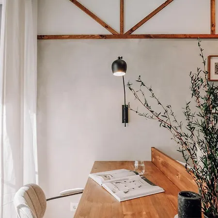 Apartman Zou - 3 Bedrooms, Office And Terrace In Alvalade