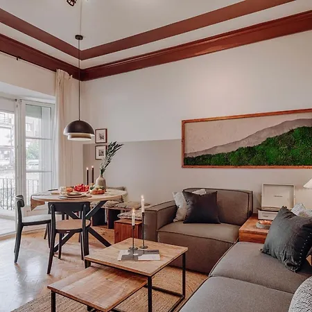 Zou - 3 Bedrooms, Office And Terrace In Alvalade * 리스본